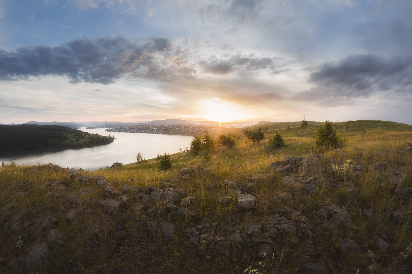 Закат над Саткой
