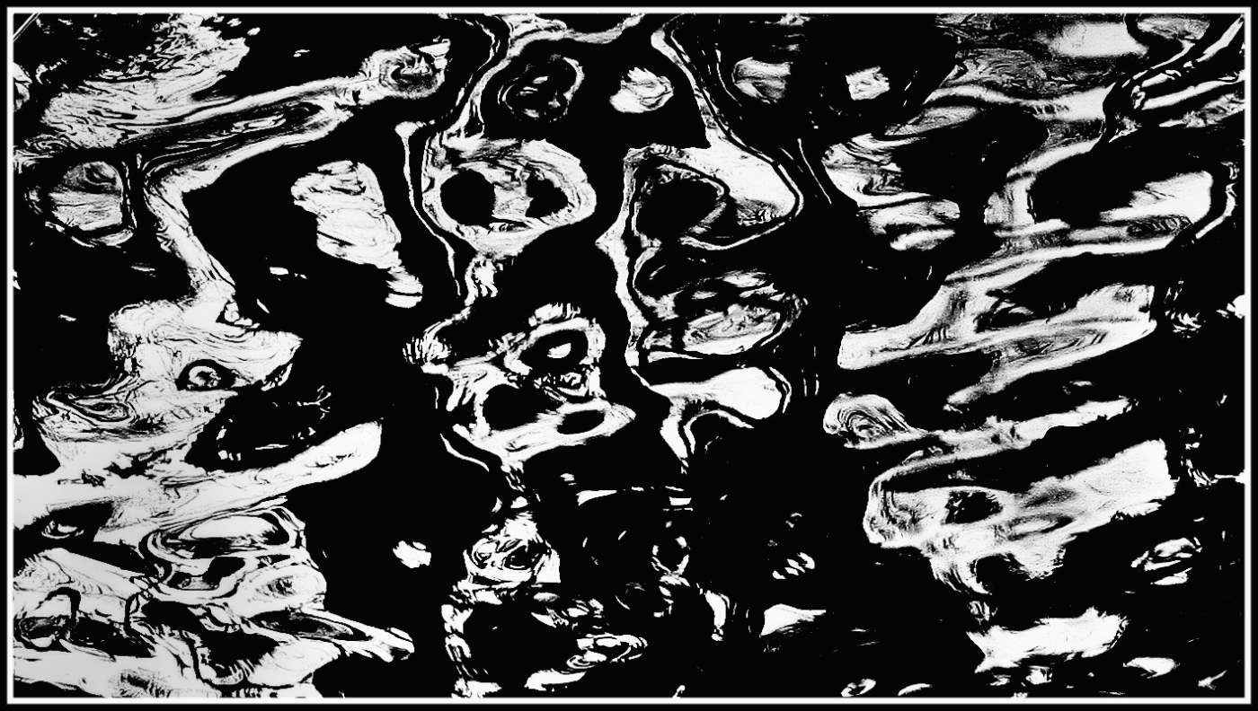 В холодном сумраке ночном