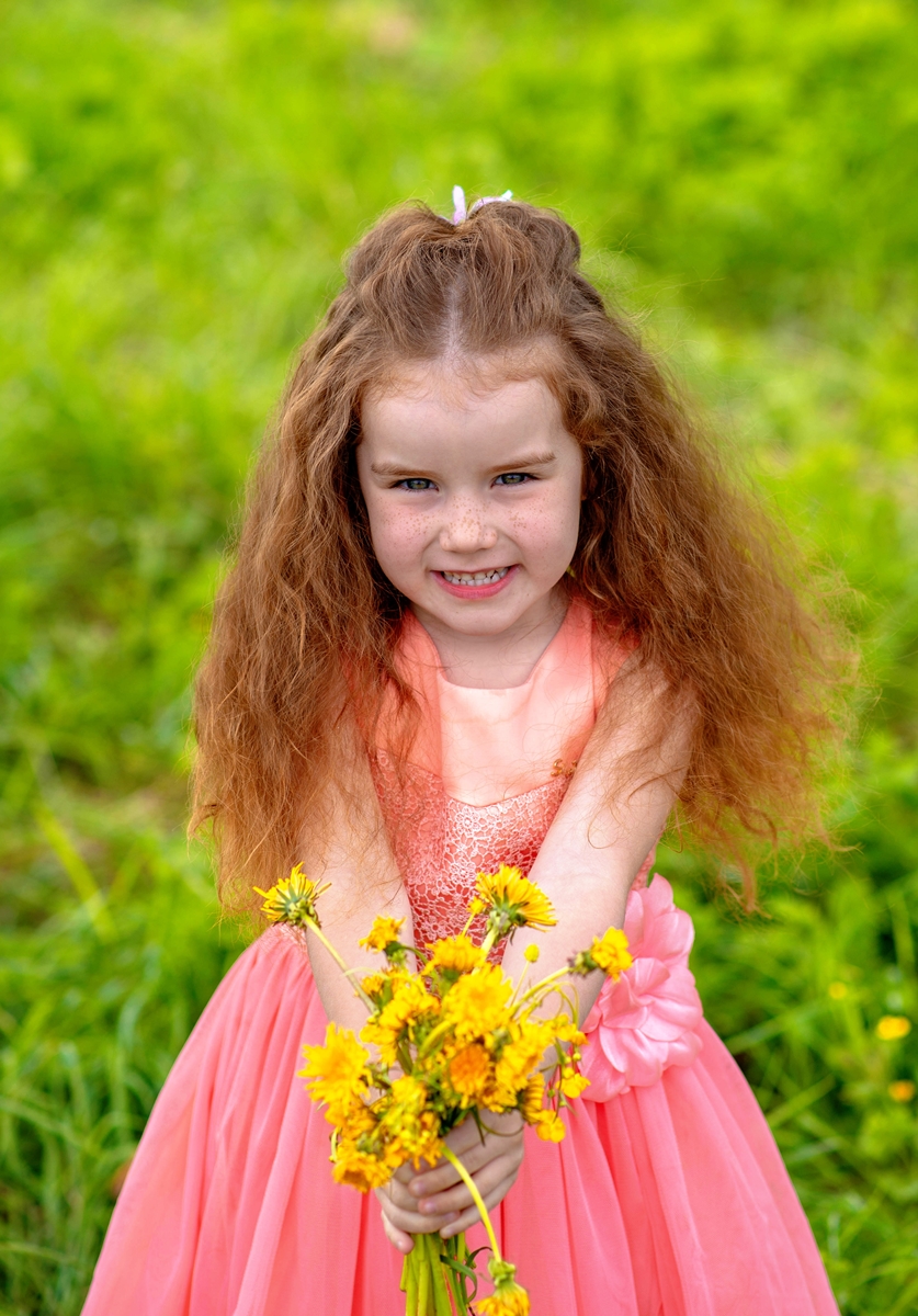 Тебе букетик, Женя!