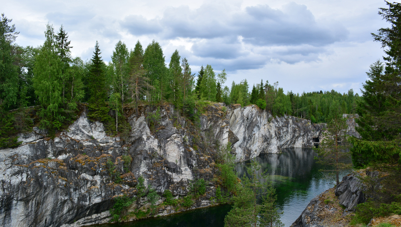 Мраморные берега