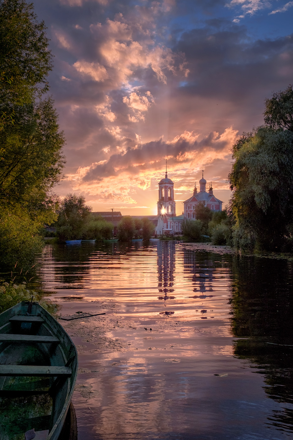 Закатное солнце