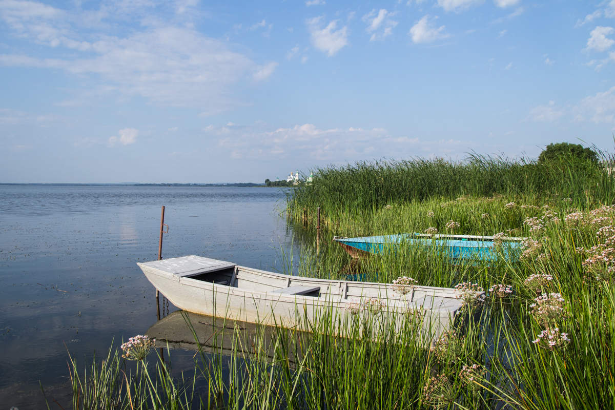 утром на озере