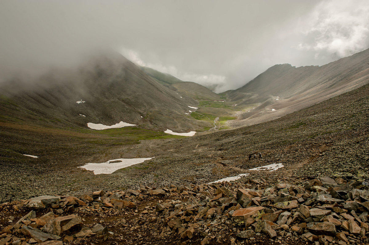 Спуск с перевала Шумак...