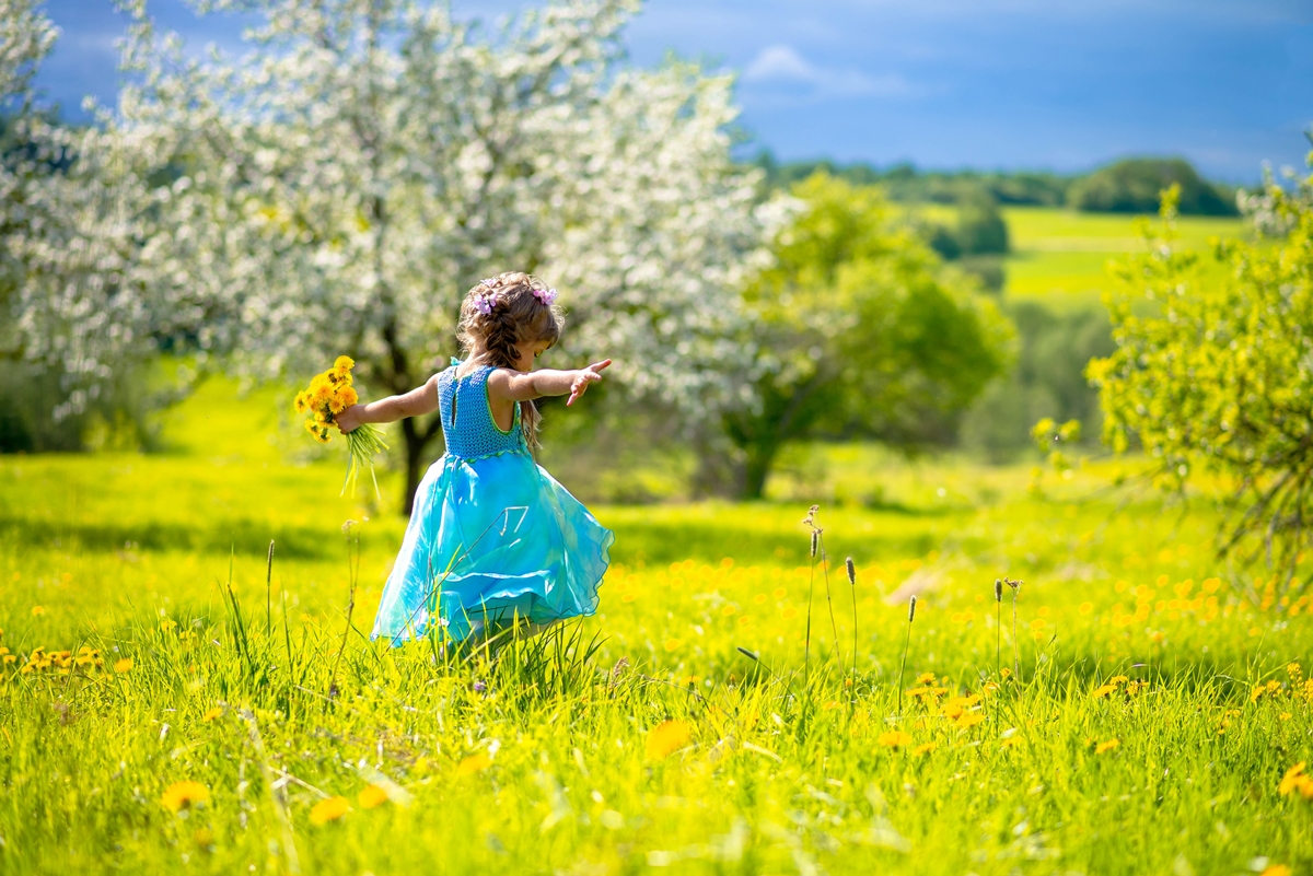 Малышка Вика