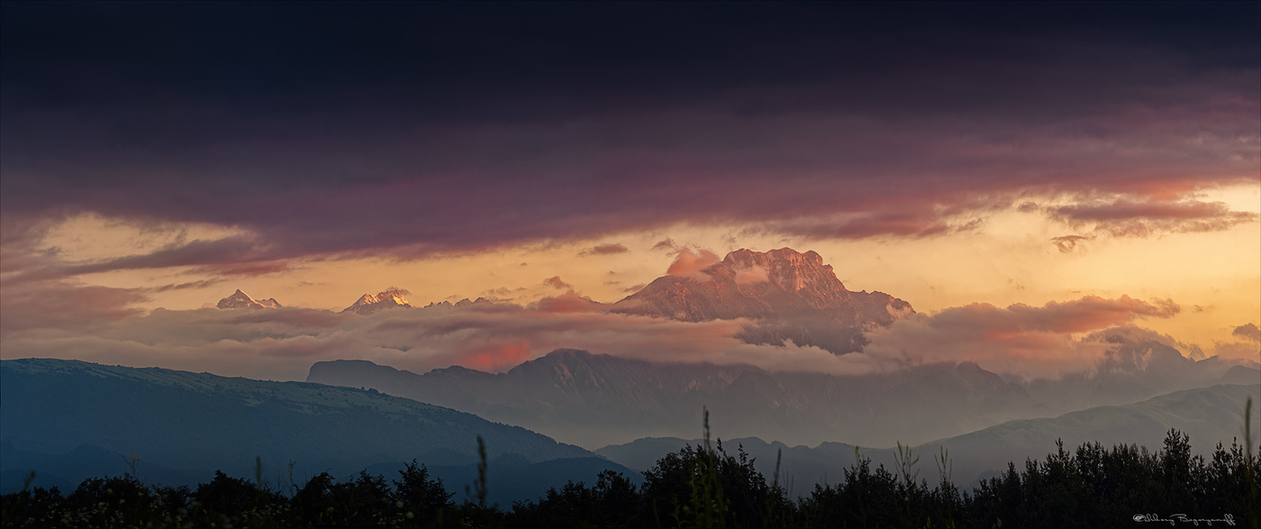 Закатный спектакль.