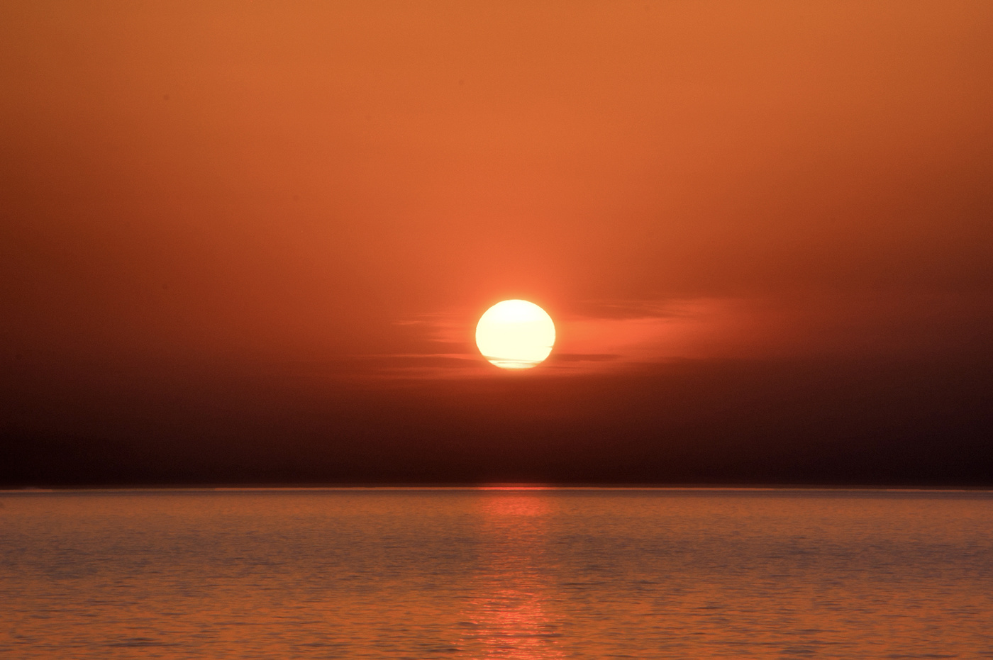 Багровый закат