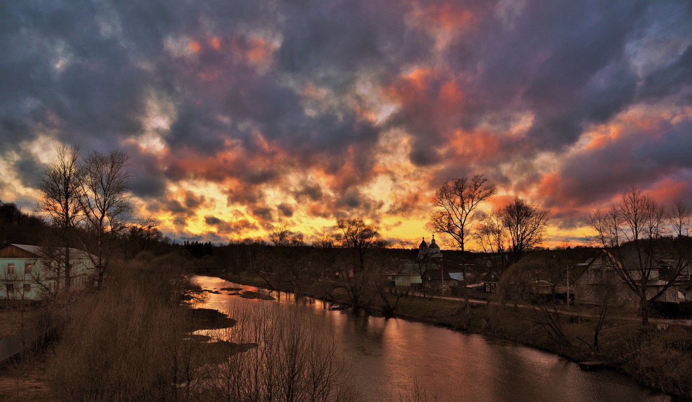 "Вы кушали когда-то варенье из заката ..."