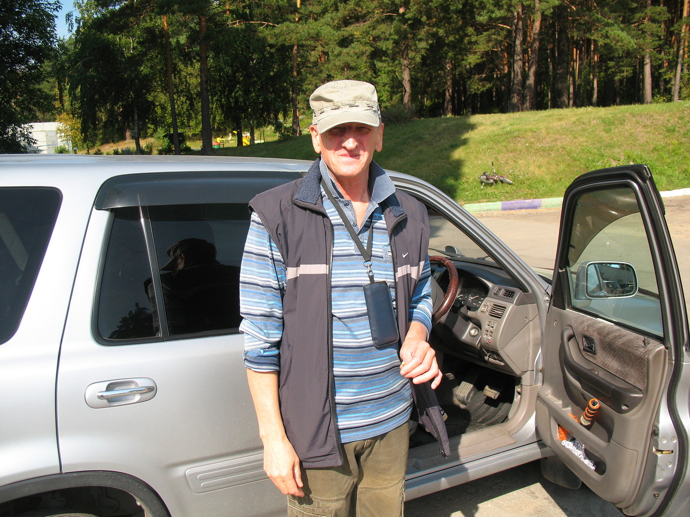 -Щас поедем.