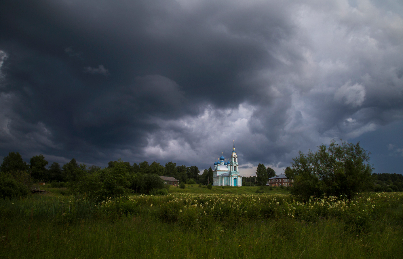 Перед дождем