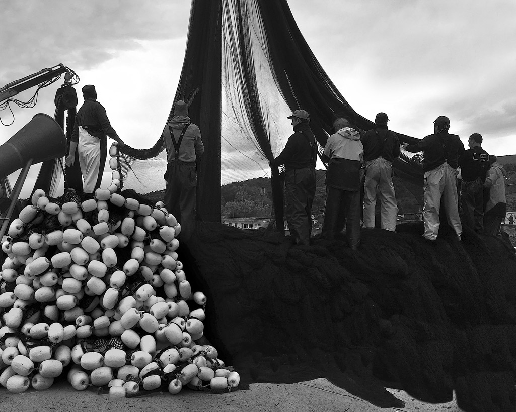 Сматывают сети