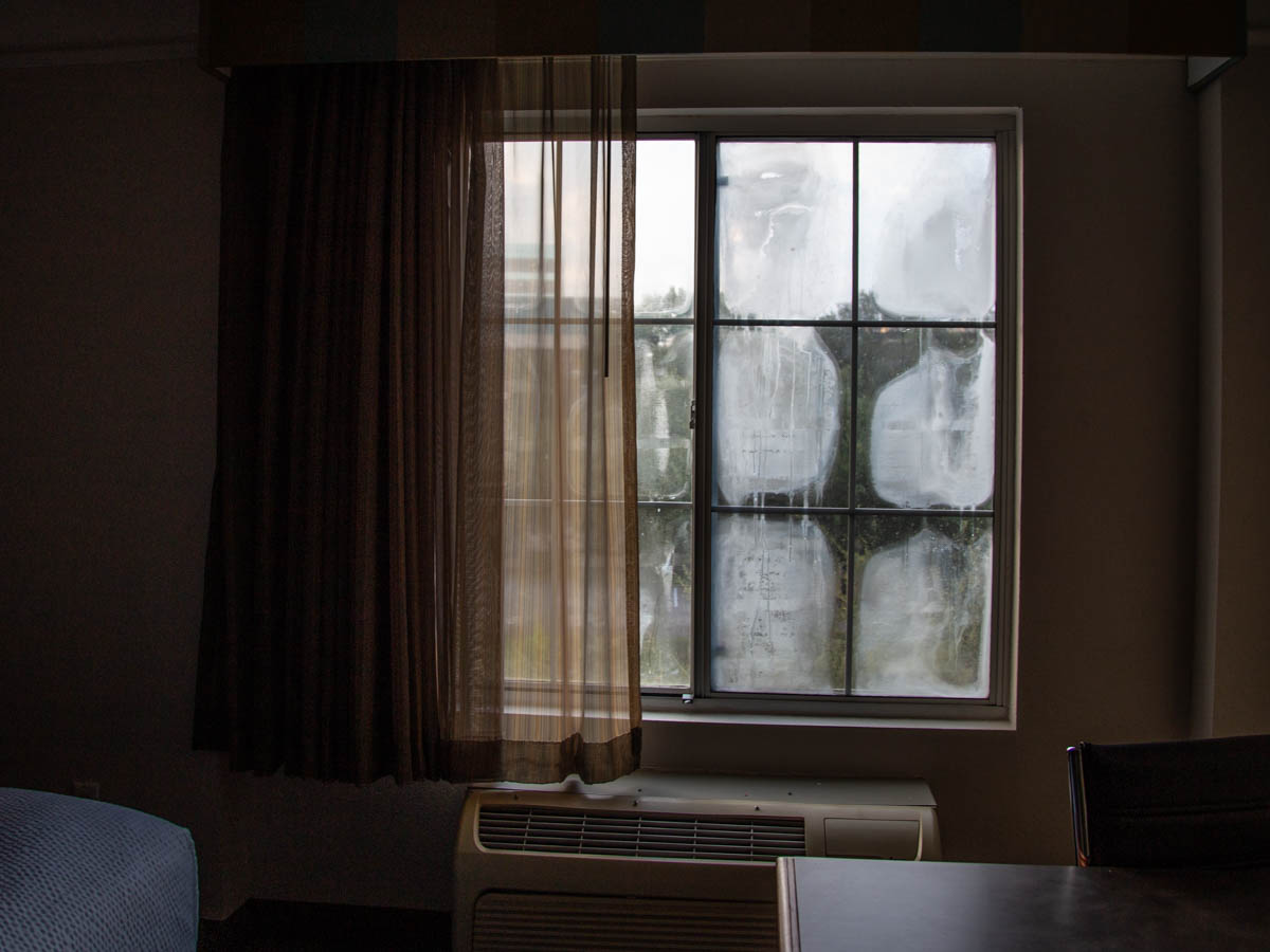 Хьюстон. Гостиничное окно