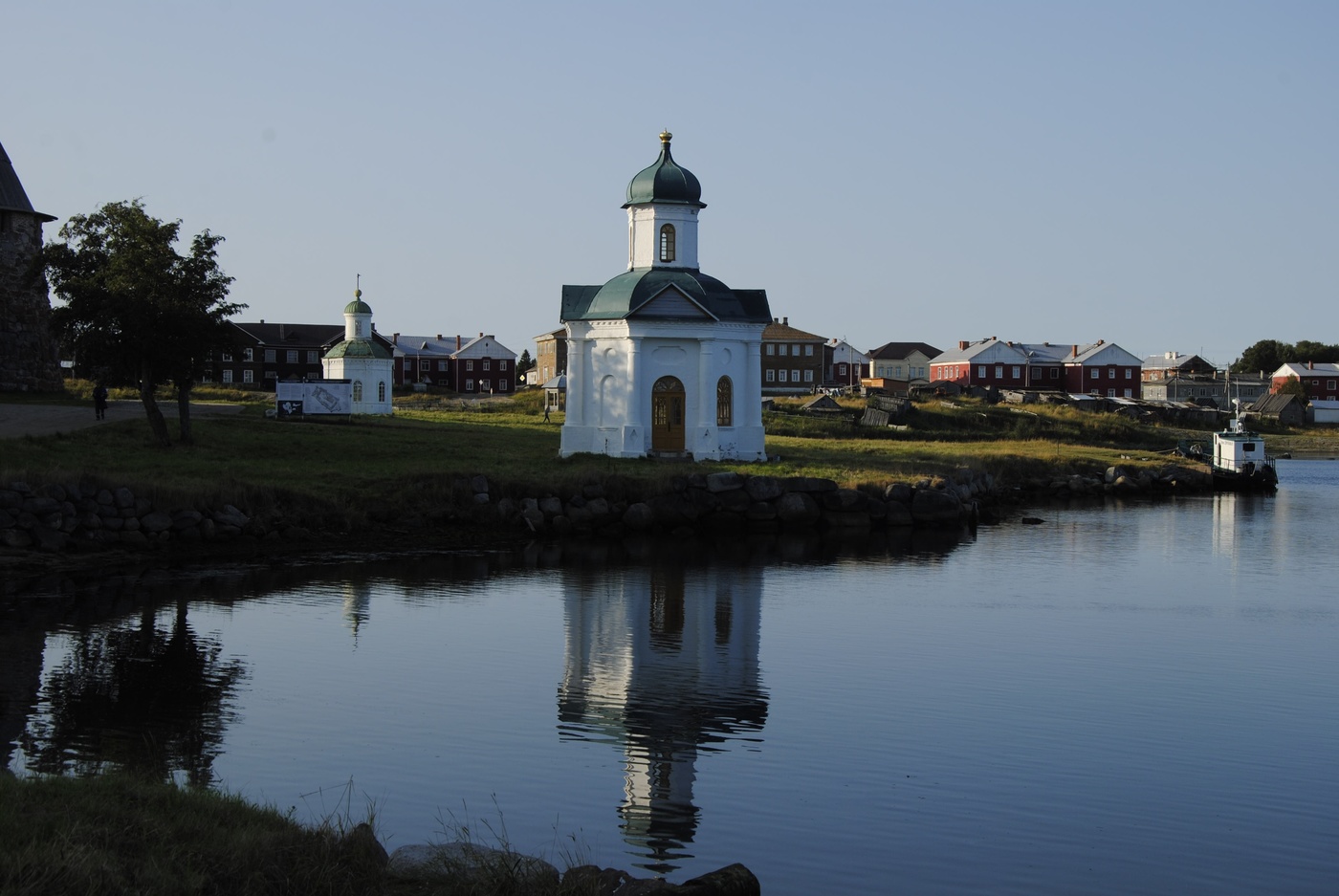 Утро в бухте Благополучия.