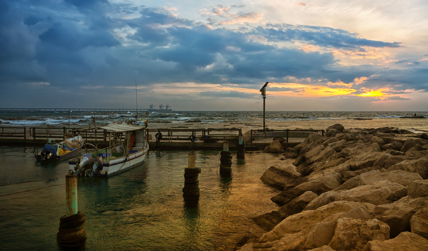 На вечерней зорьке