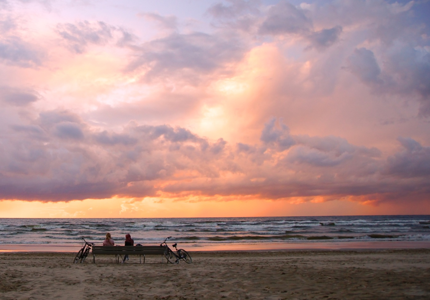 Вечер у моря...