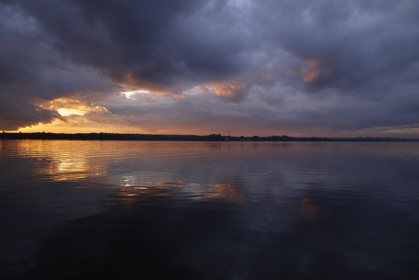 На закате...