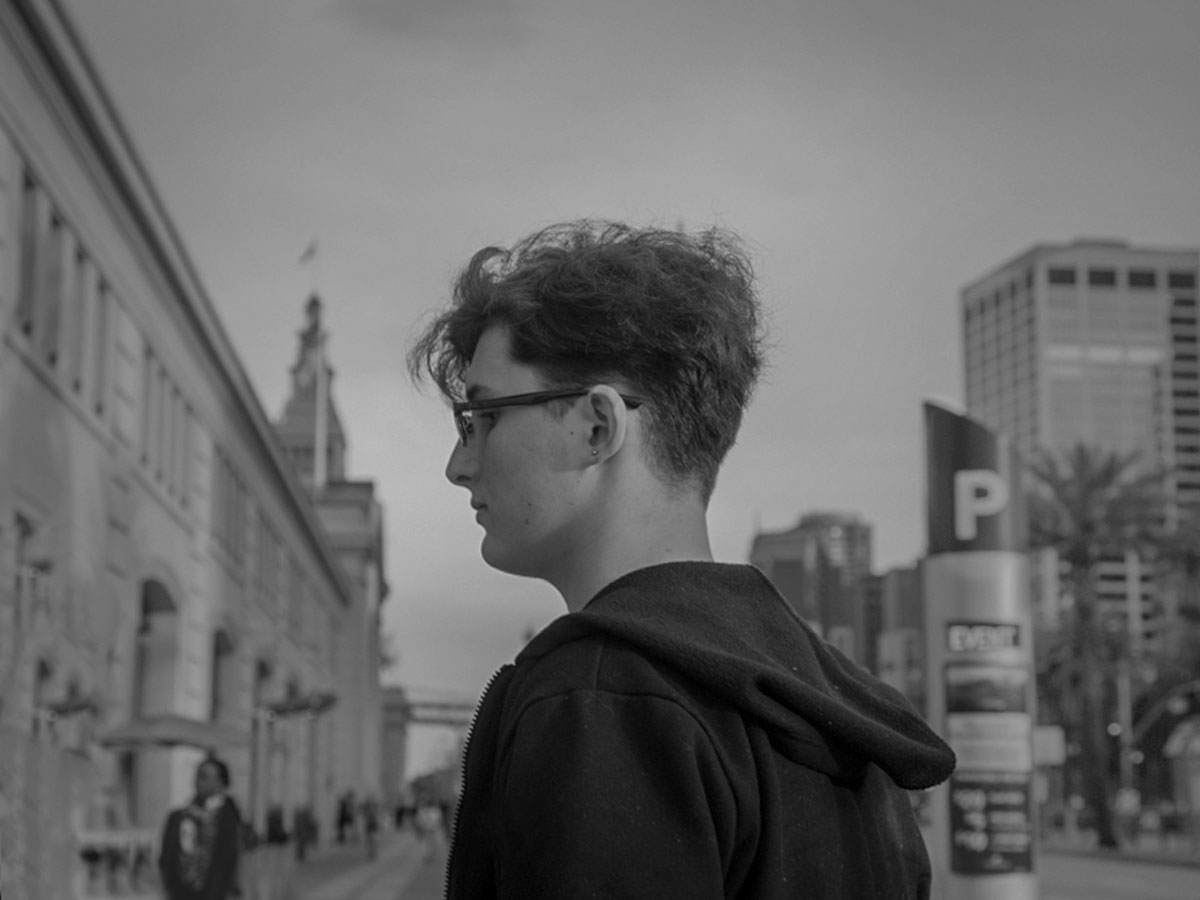 Один в городе