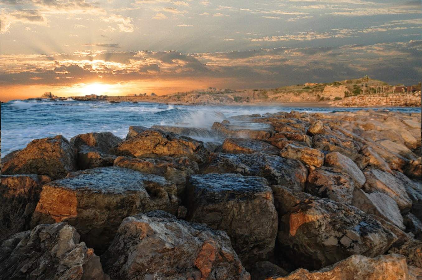 Рассвет в Кейсарии