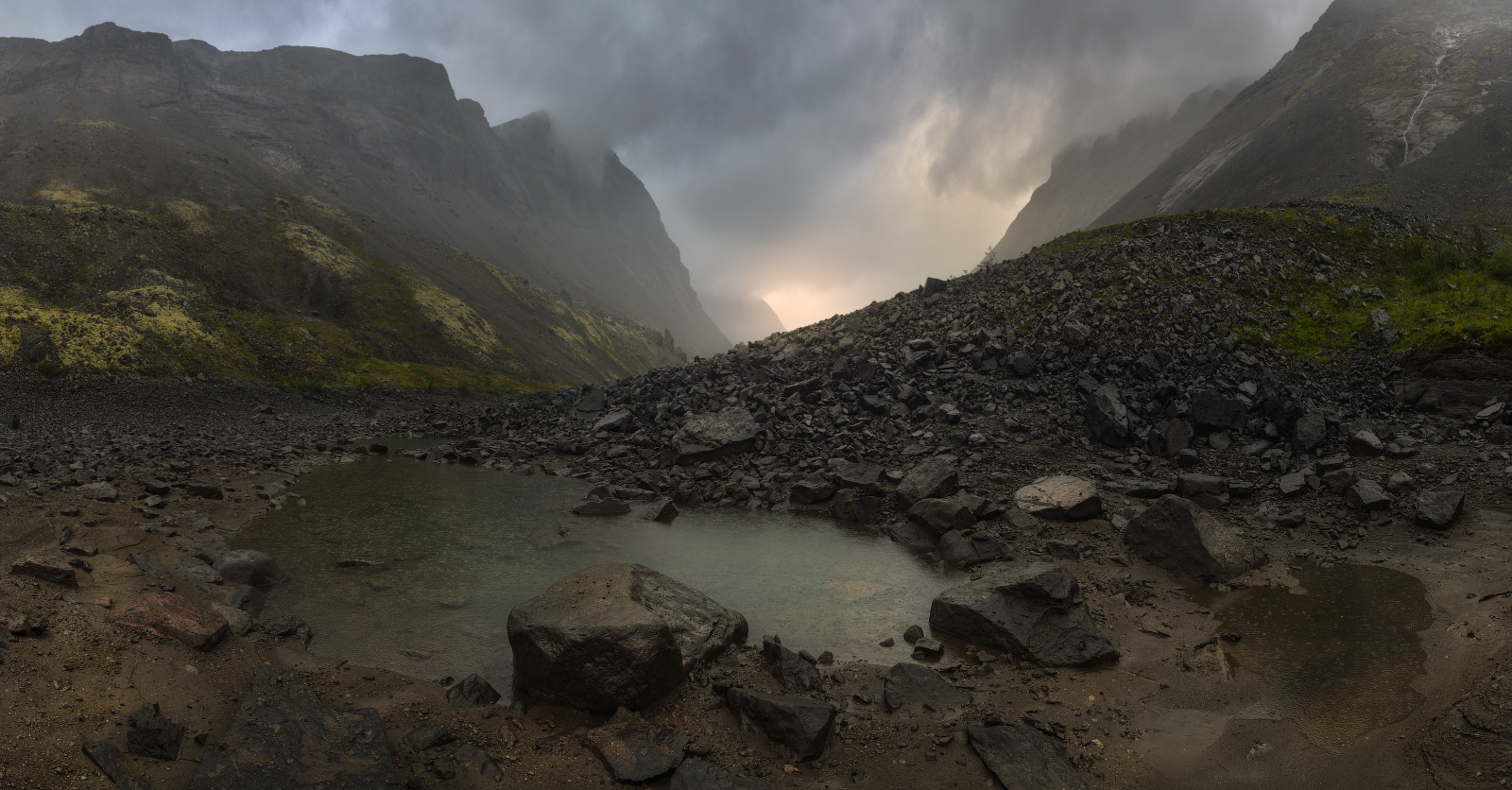 На дне озера Длинное