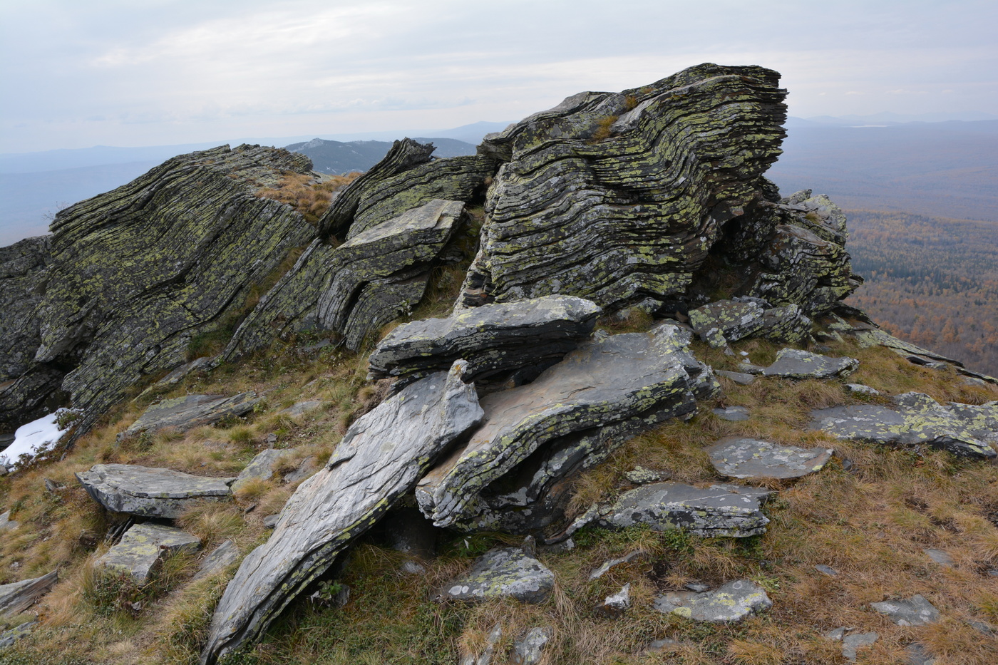 Каменные рукописи красавицы Уреньги.