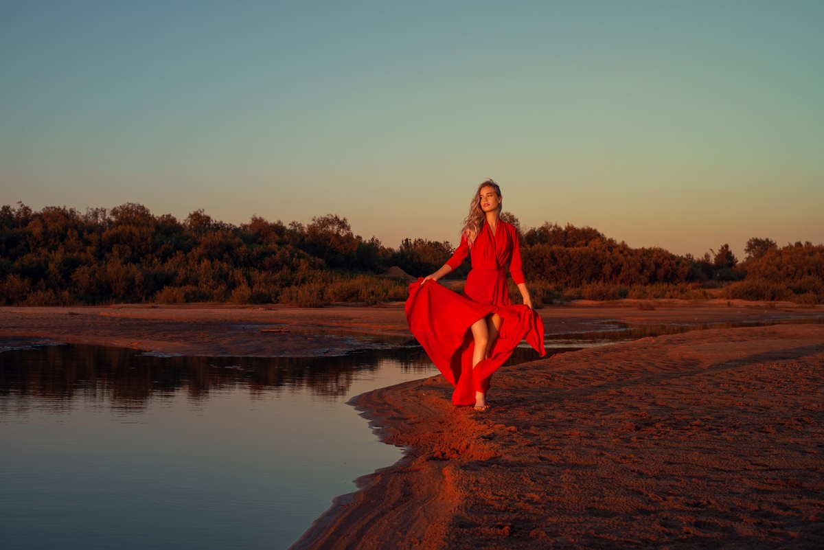 Одна среди закатов