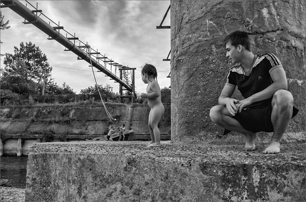 Старший брат