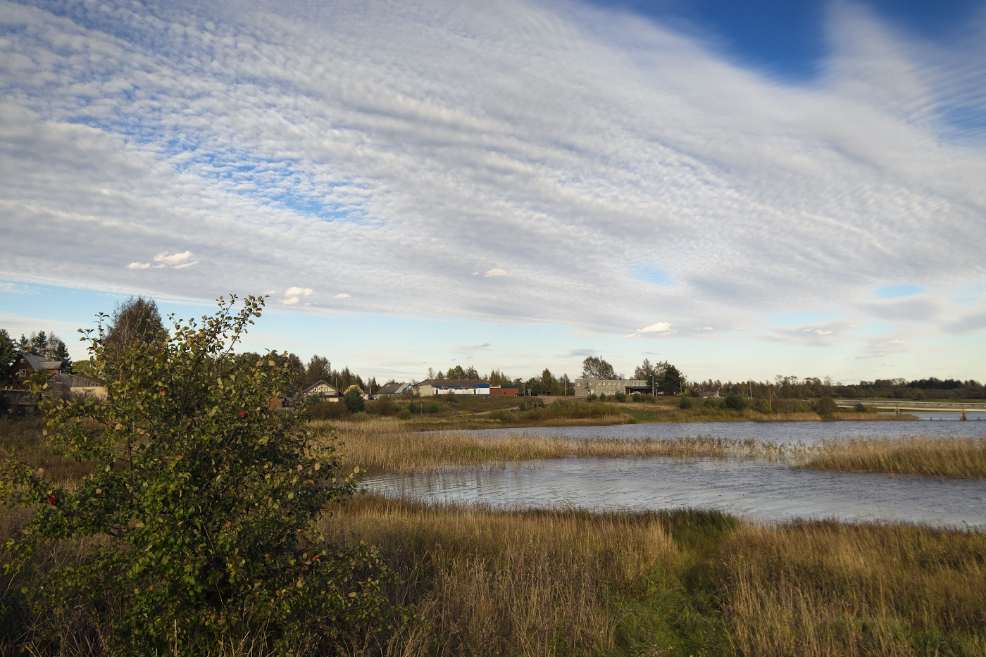 Покрывало небо вуалью