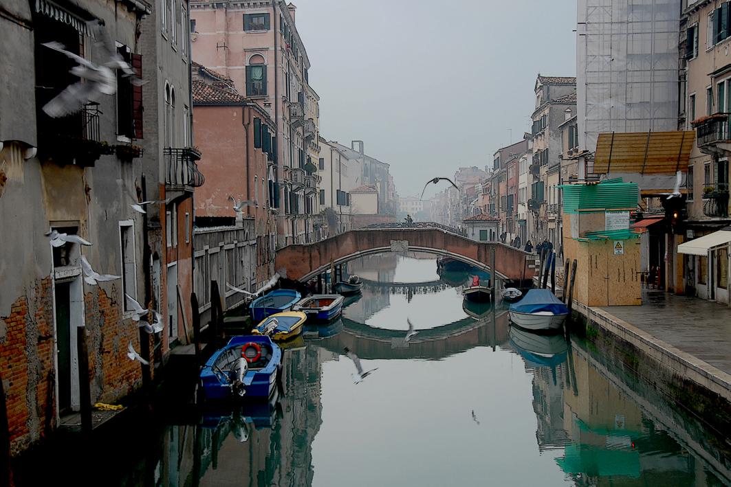 Есть у города душа