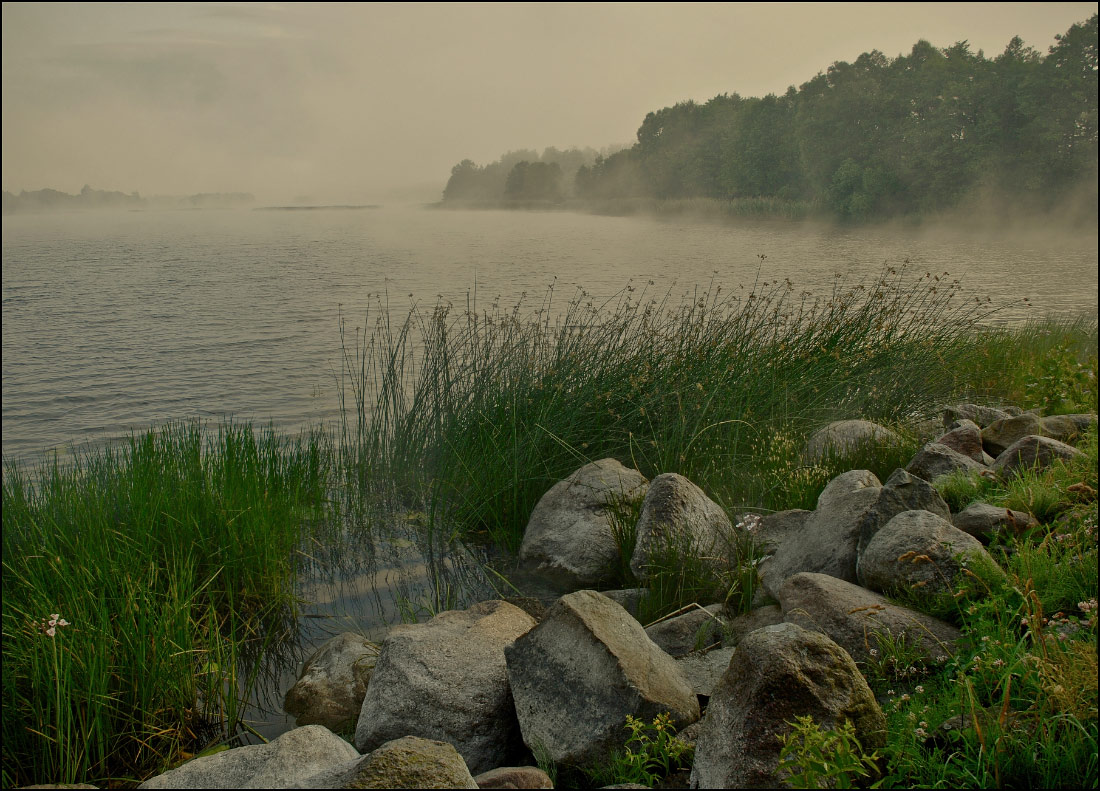 Рассвет на Богинском озере