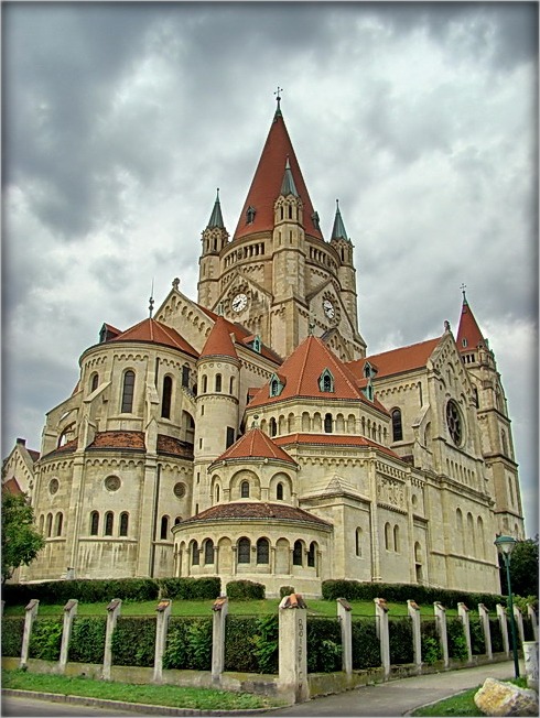 Касьцёл. Вена