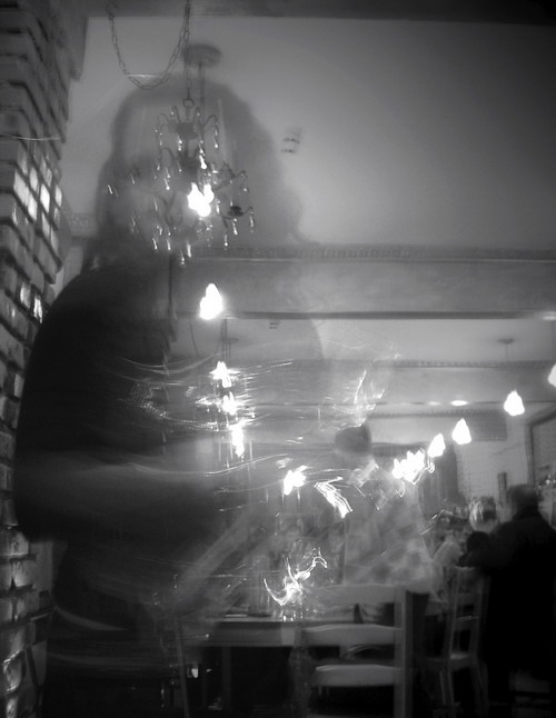 официантка с ДР Клуба