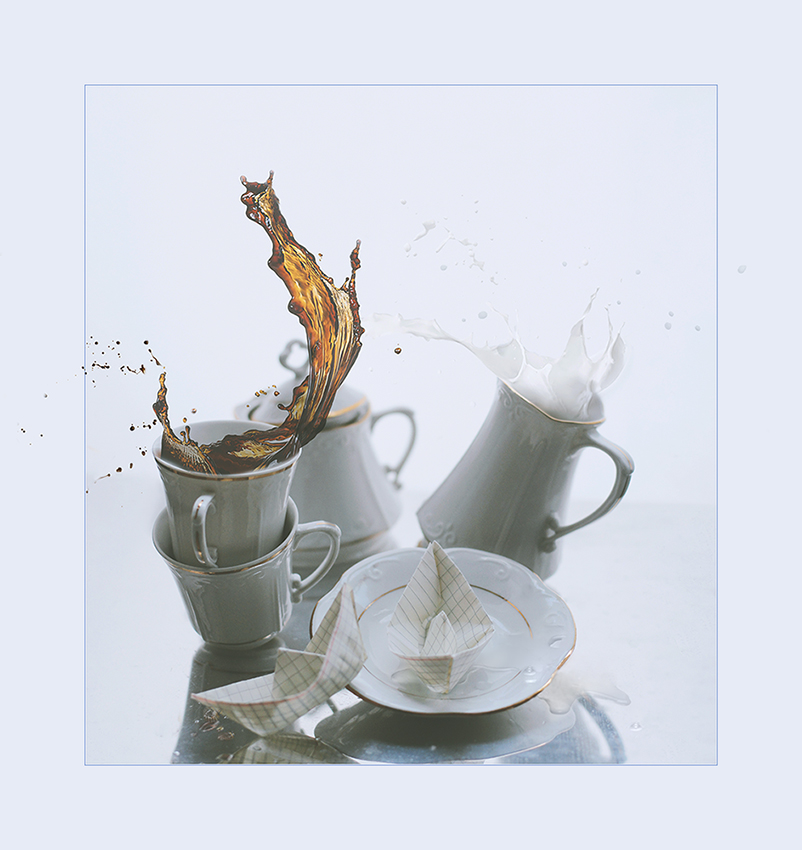 Оставь мне запах кофе и иди....