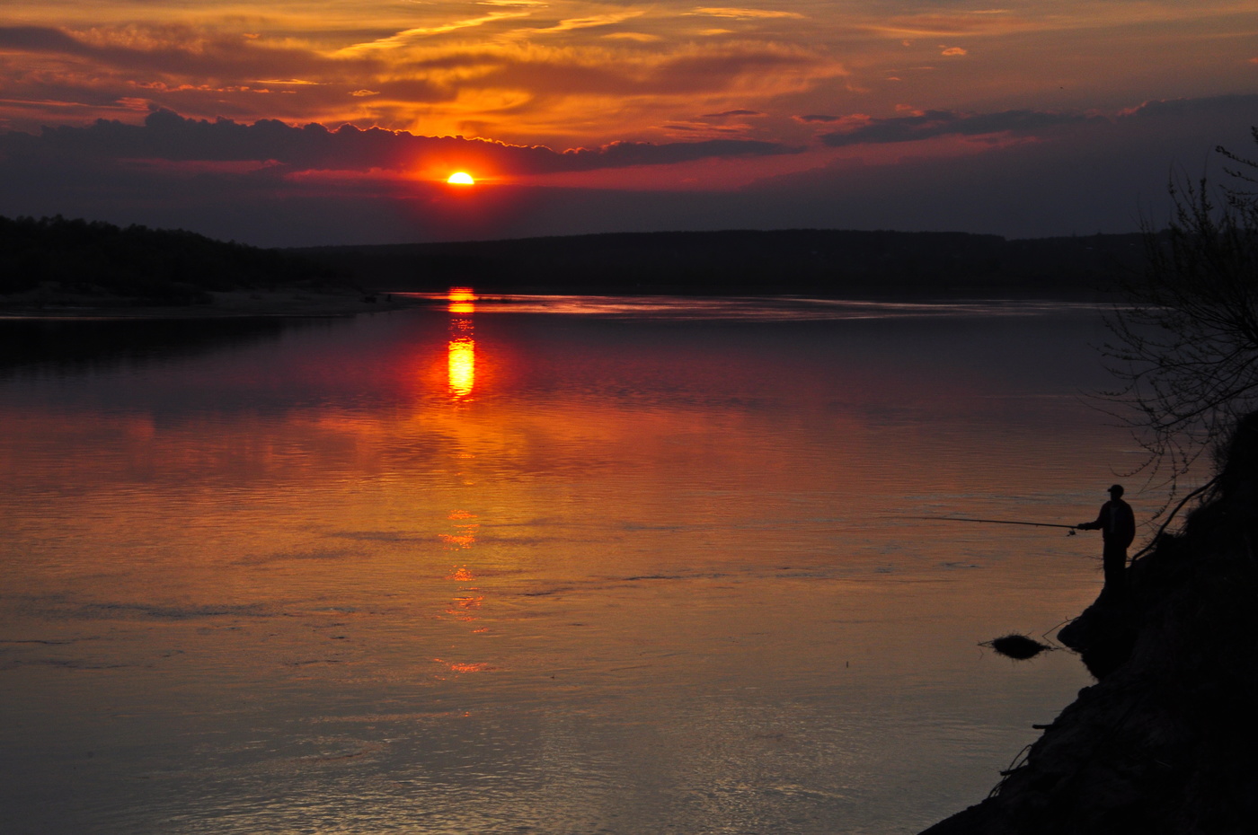 На темной стороне