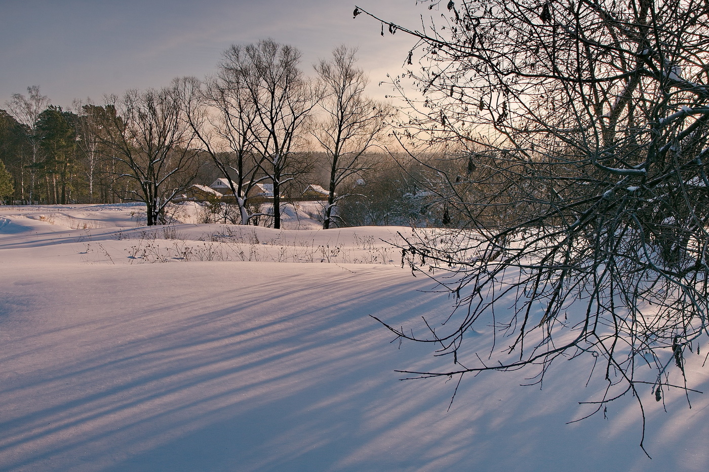 Зимним днём.