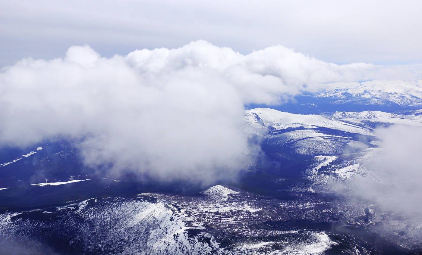 Под одеялом облаков