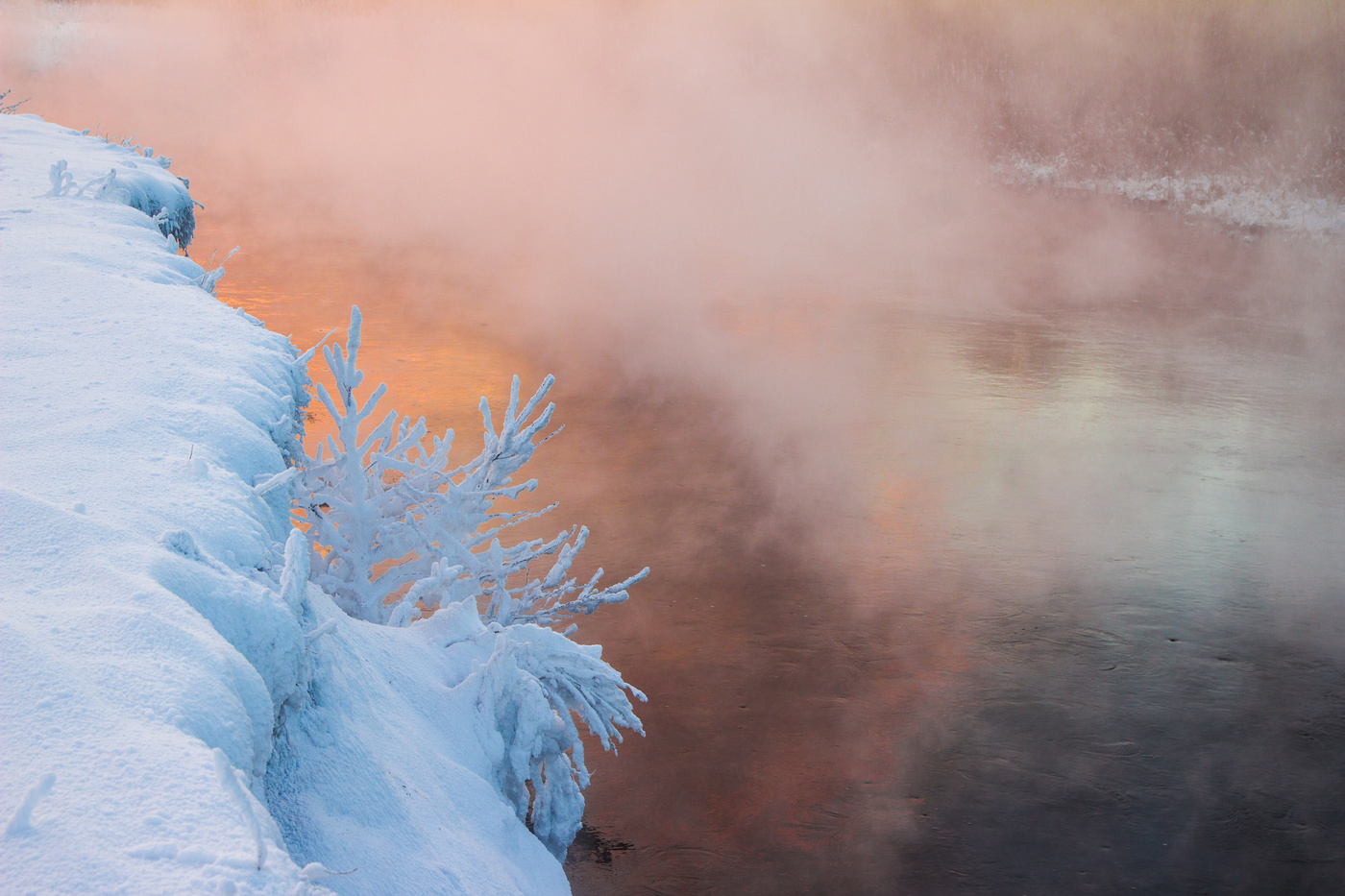 пар над водой