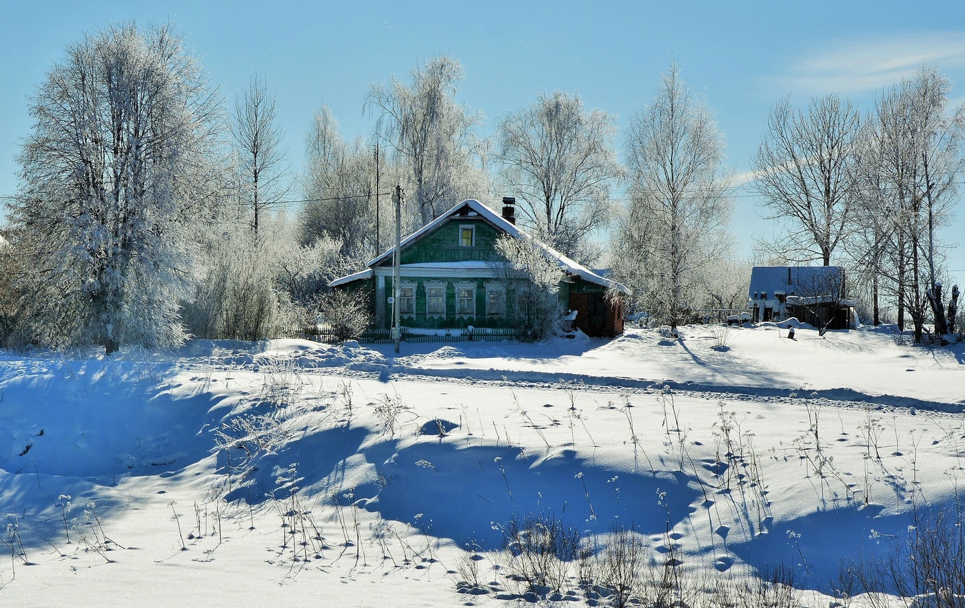 "Ты укрой меня снегом зима ..."