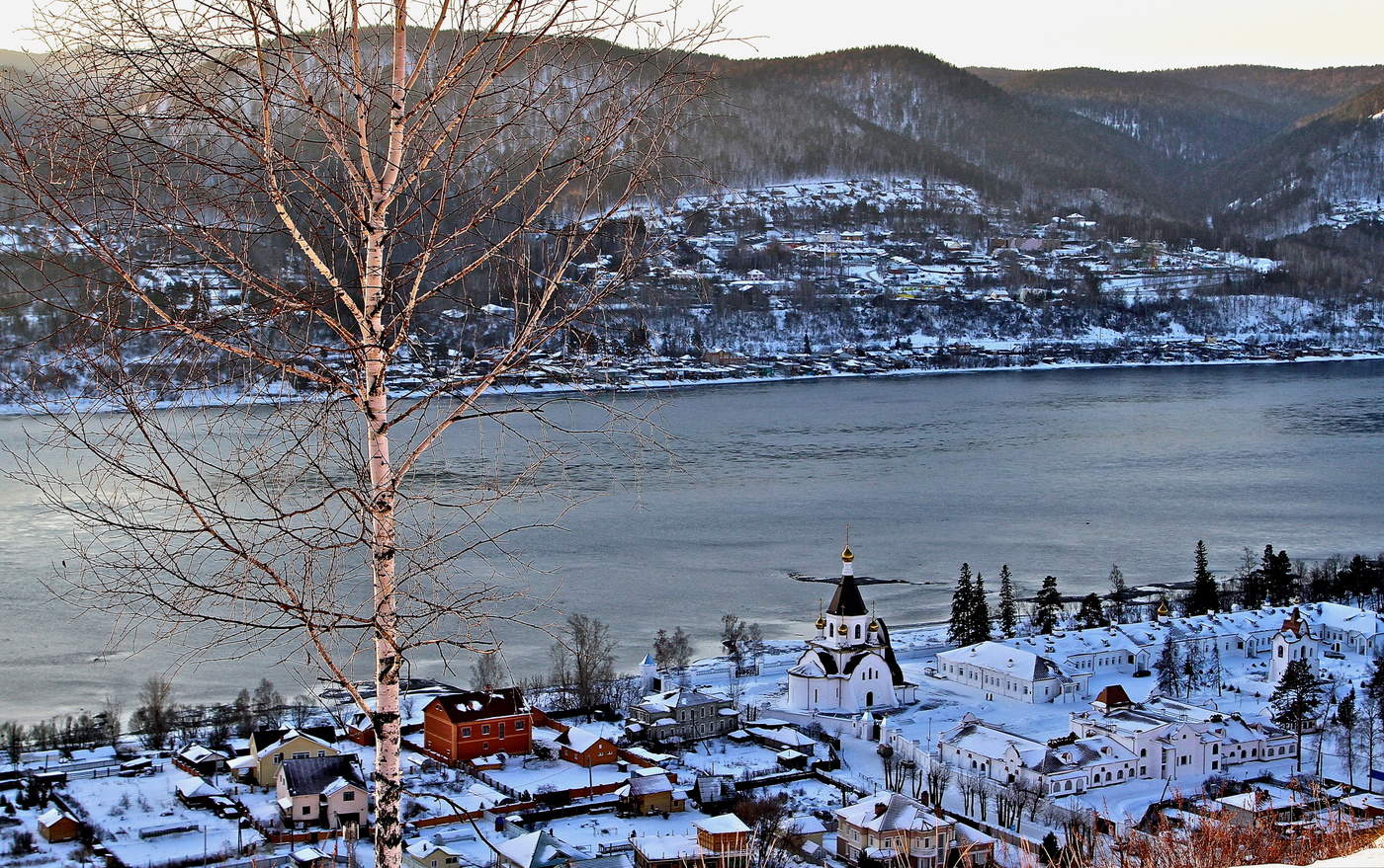 При утреннем солнышке