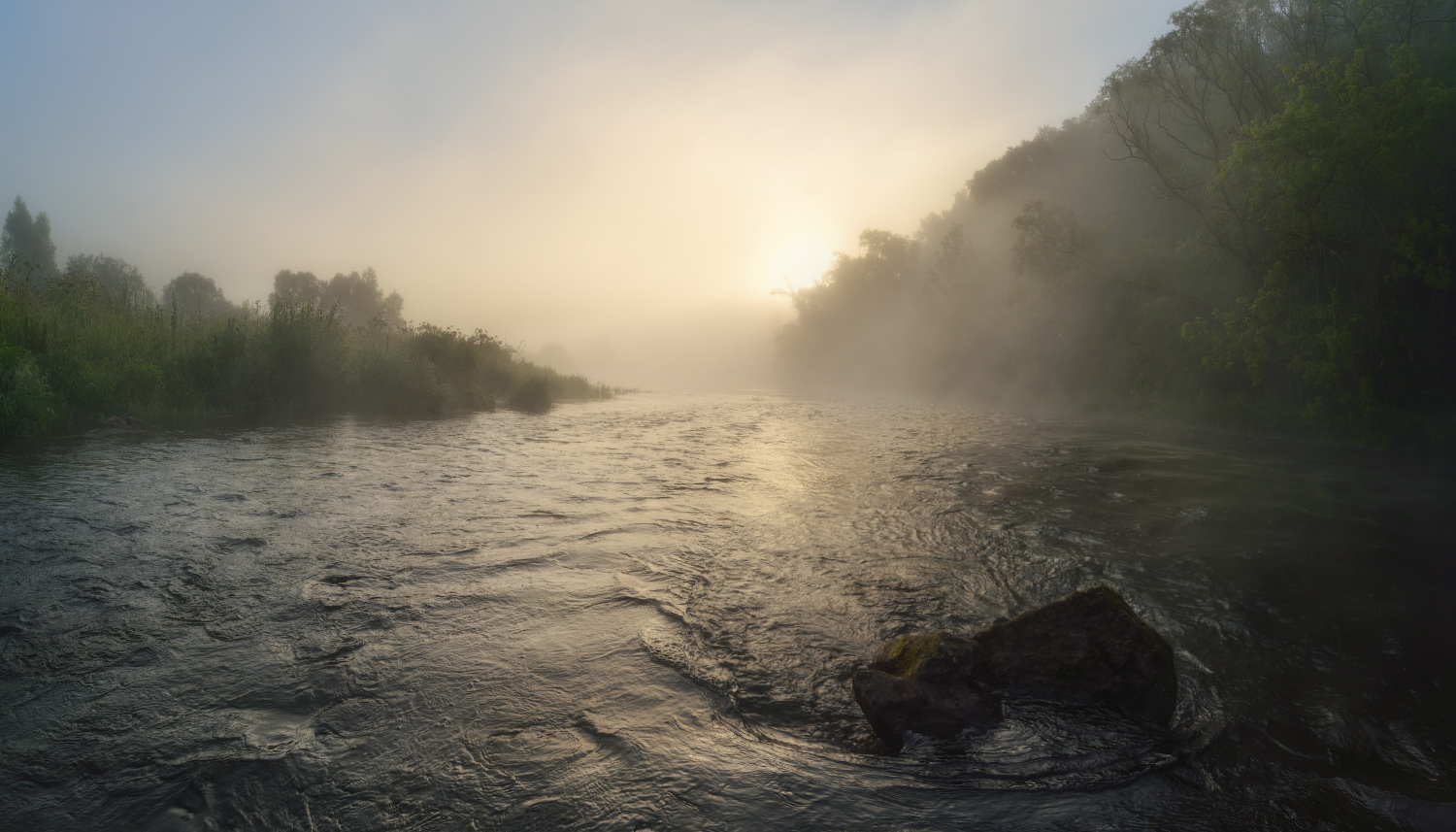 Это туманное летнее утро...