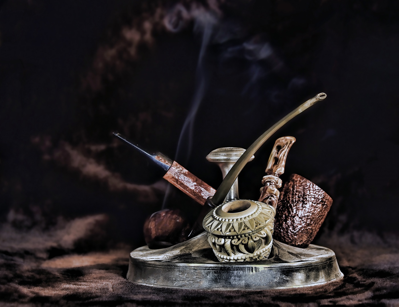 Три трубки.