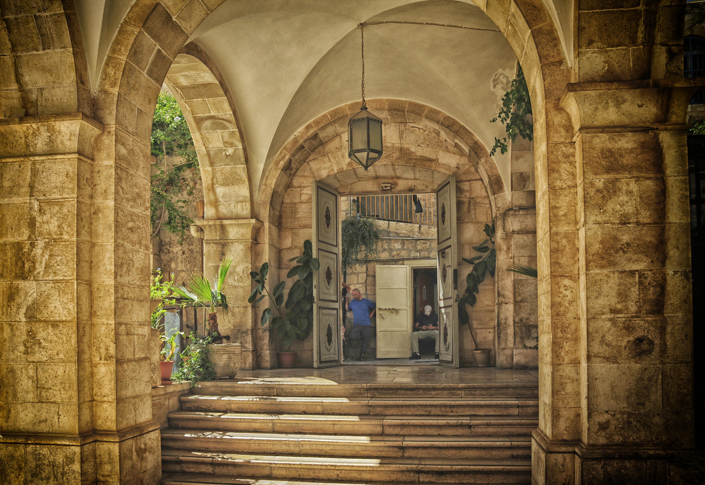 Иерусалимский дворик