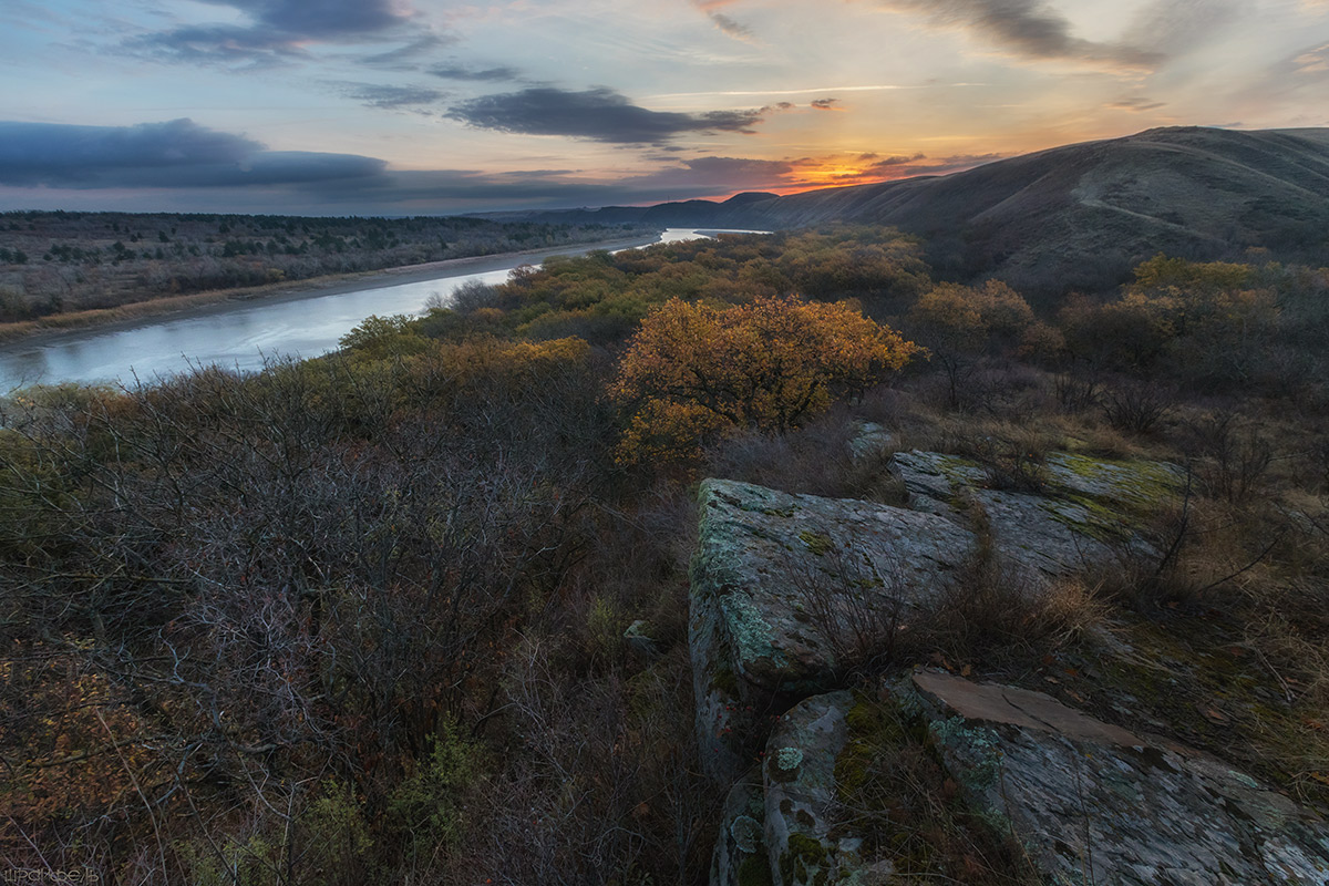 Только осень бывает глубокой