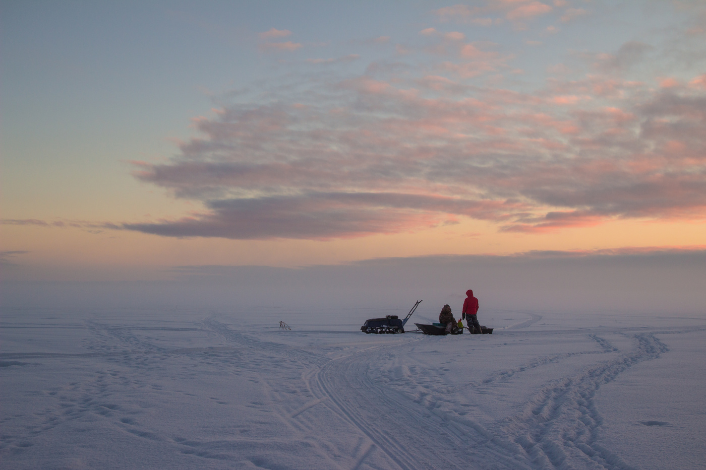 Закат на озере