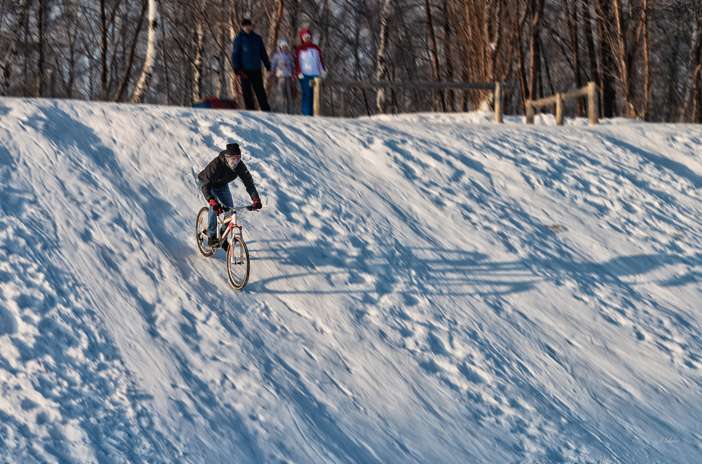 необязательно санки