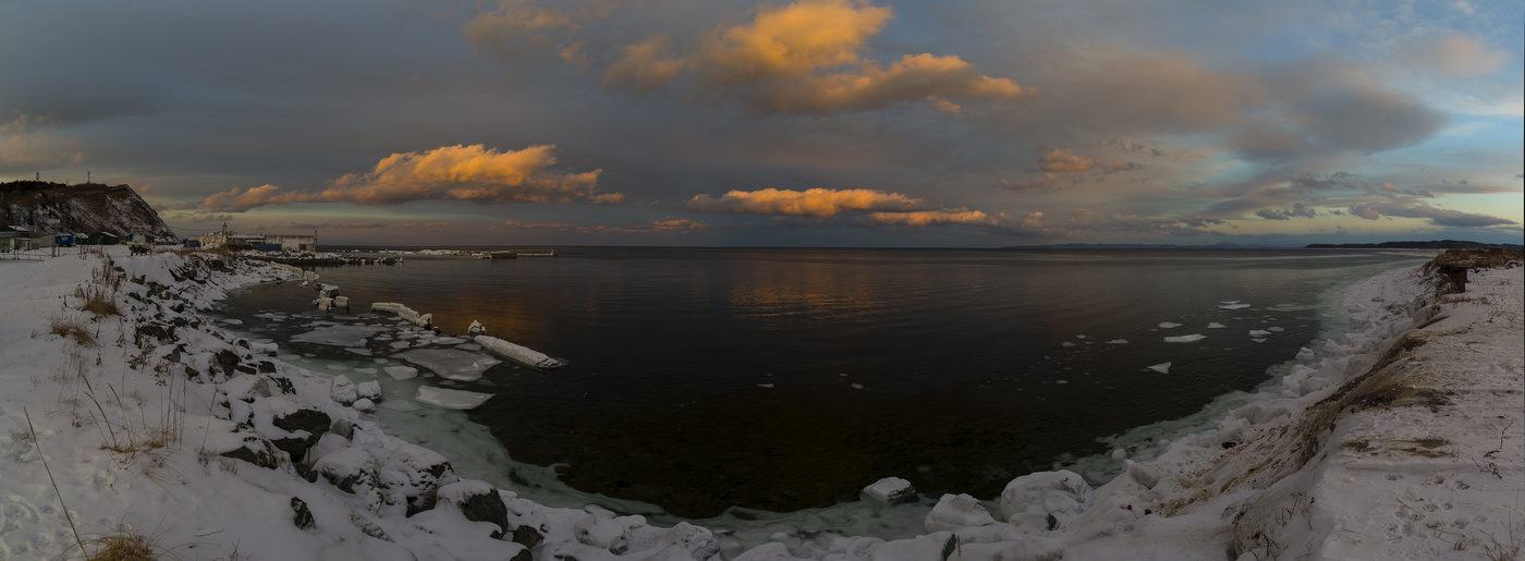 Охотское море