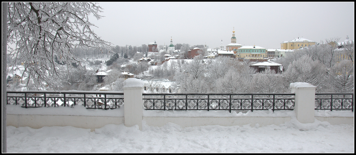 Со старым Новым годом, друзья!Всем Вам счастливых мгновений жизни, которые Вы дарите нам!:)))