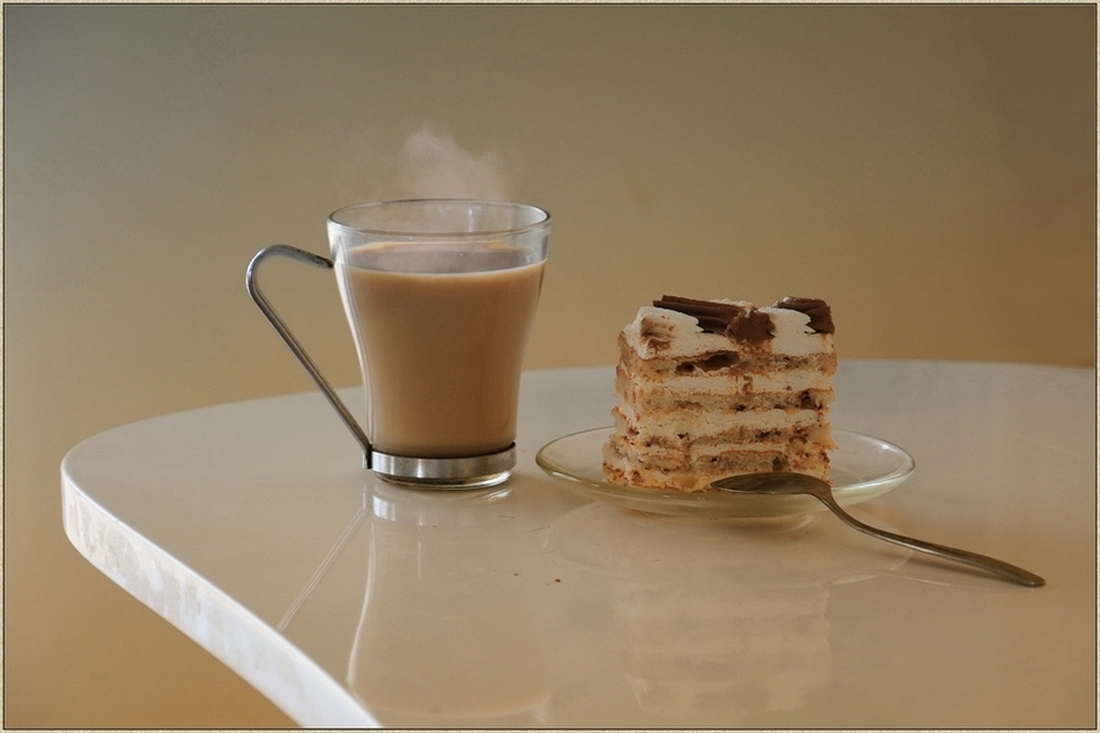 Приглашение на чашечку кофе