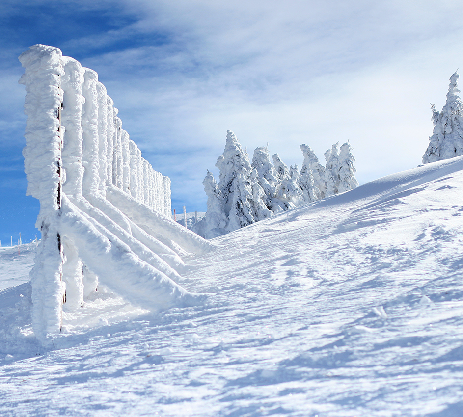 Зимнее утро в горах