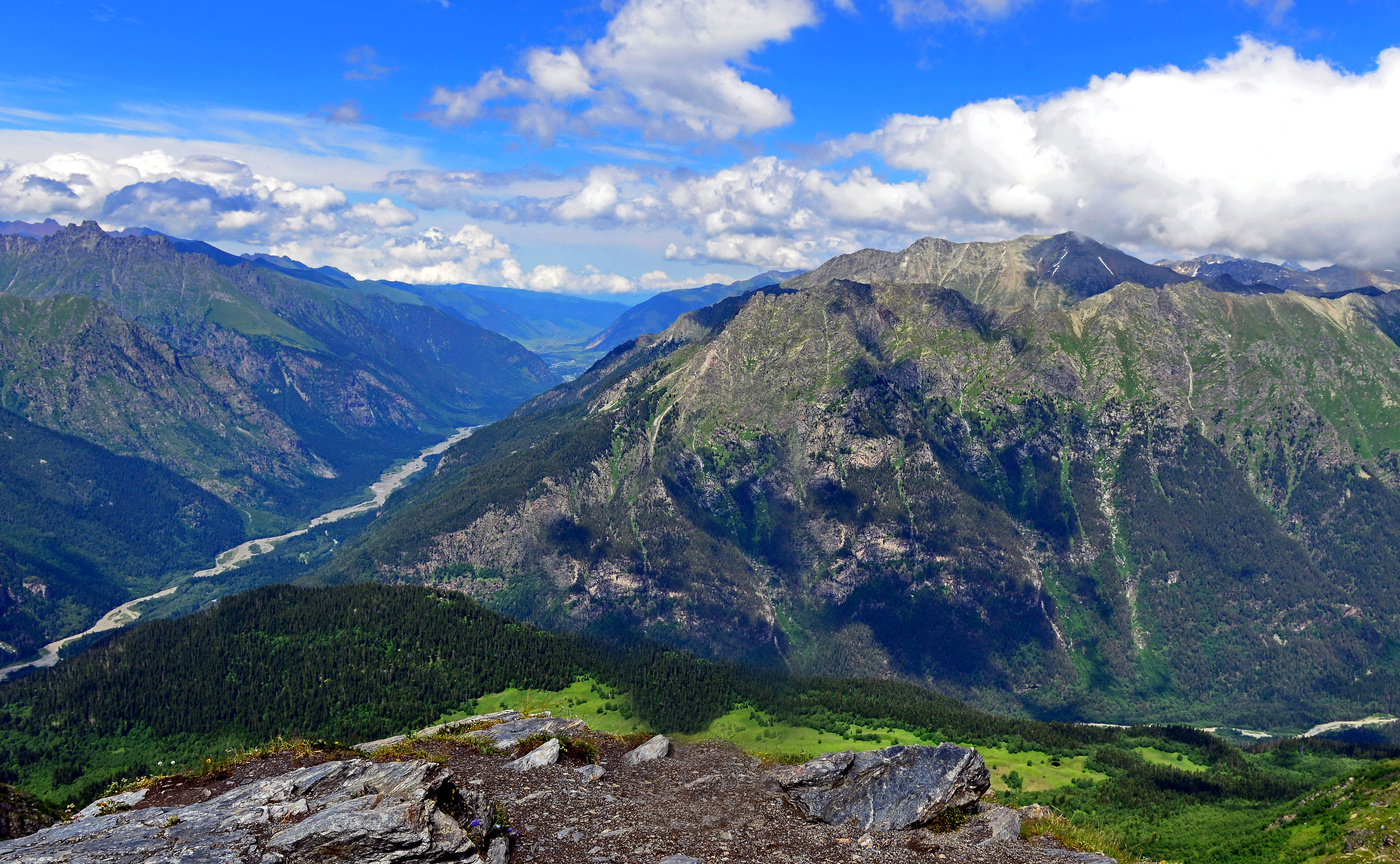 Горы Домбая.
