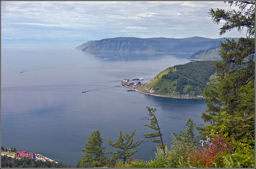 Байкал подо мною.