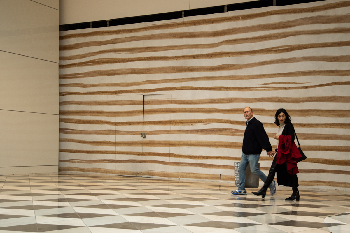 Главное - стена!